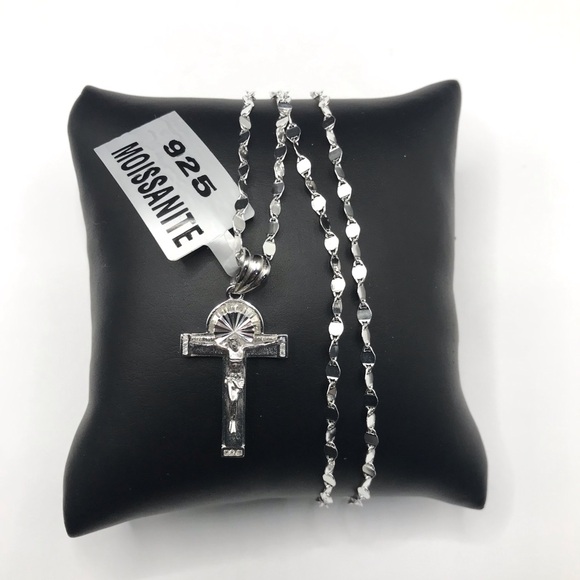 925 Sterling Silver 0.40CT MOISSANITE Cross Pendant Necklace size 18” - Picture 1 of 17